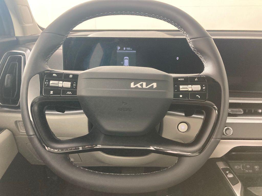 new 2026 Kia Sorento Hybrid car, priced at $40,900
