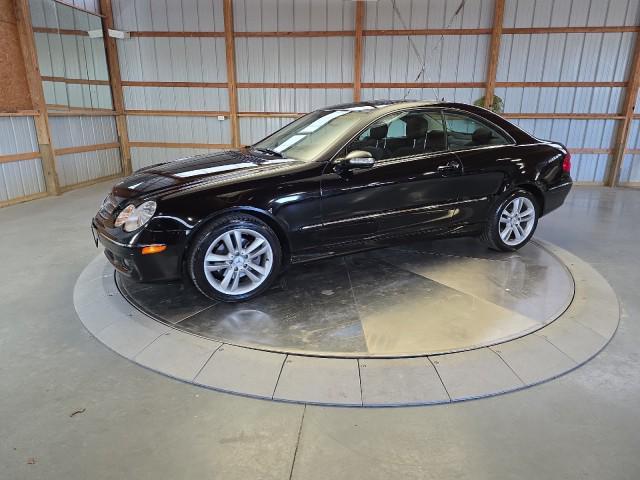 used 2007 Mercedes-Benz CLK-Class car, priced at $10,580