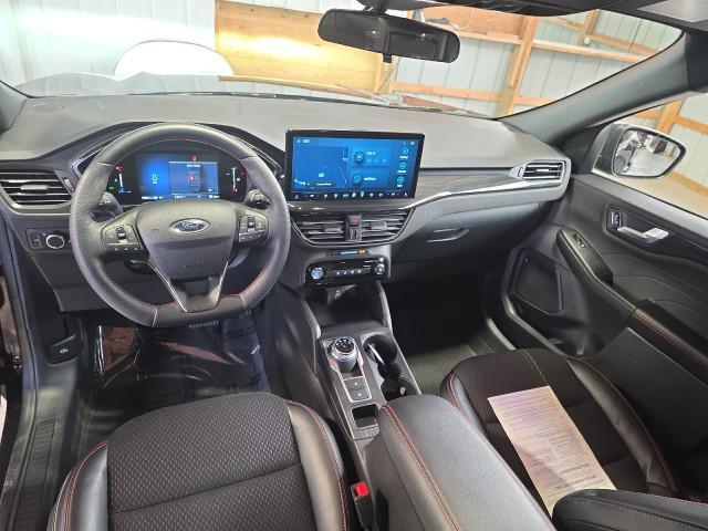 used 2025 Ford Escape car, priced at $29,580