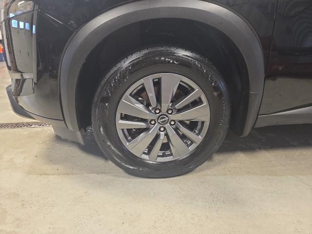 used 2024 Nissan Pathfinder car, priced at $32,980