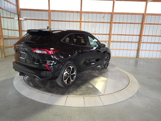 used 2023 Ford Escape car, priced at $26,980