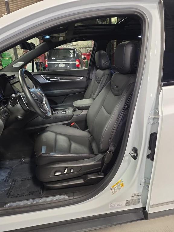 used 2024 Cadillac XT5 car, priced at $42,780
