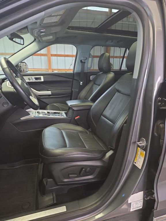 used 2022 Ford Explorer car, priced at $28,580