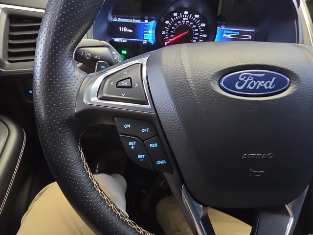 used 2022 Ford Edge car, priced at $27,980