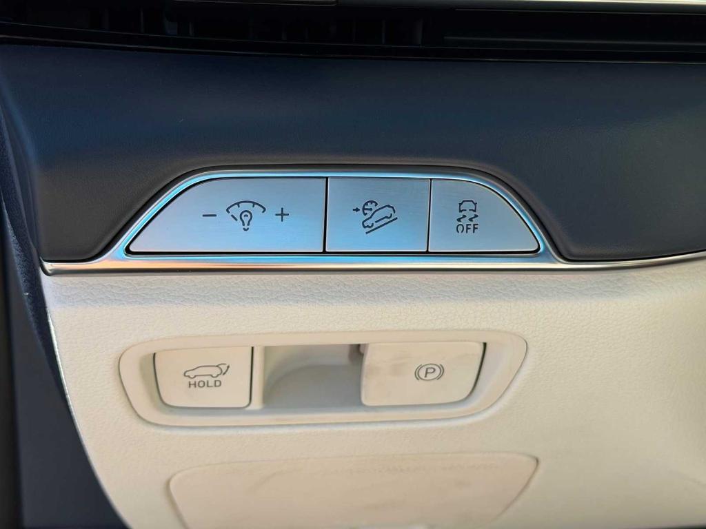used 2025 Genesis GV80 car, priced at $66,699