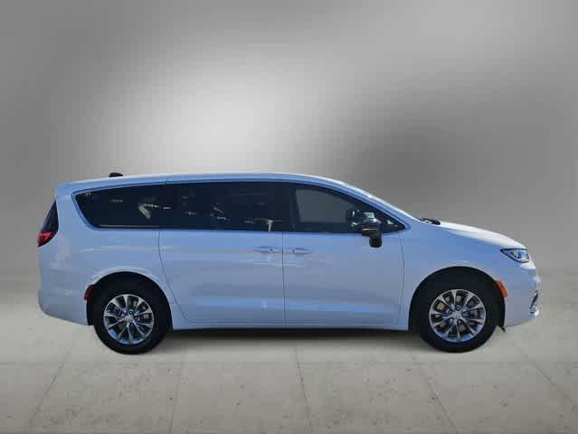 new 2026 Chrysler Pacifica car, priced at $42,750