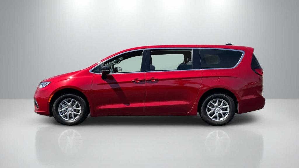 new 2026 Chrysler Pacifica car, priced at $40,629