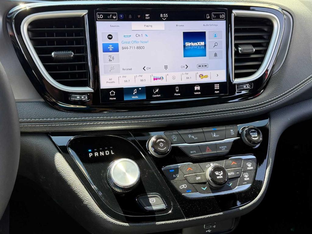 new 2026 Chrysler Pacifica car, priced at $40,629