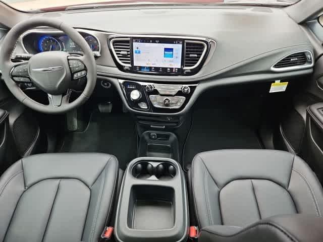 new 2026 Chrysler Pacifica car, priced at $44,424