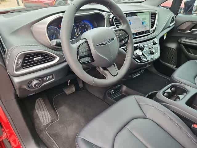 new 2026 Chrysler Pacifica car, priced at $44,424