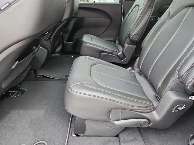 new 2026 Chrysler Pacifica car, priced at $43,929