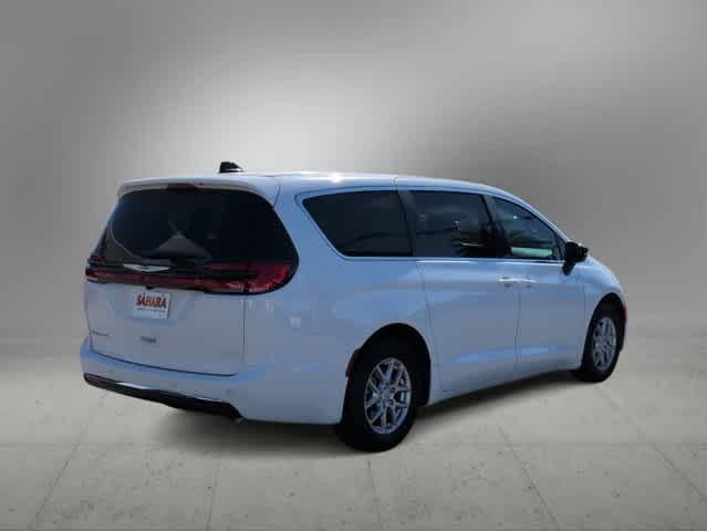 new 2026 Chrysler Pacifica car, priced at $40,341