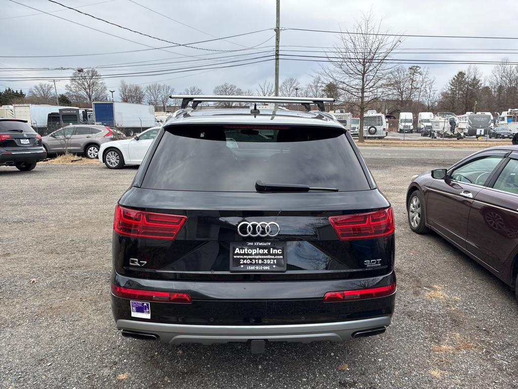 used 2018 Audi Q7 car, priced at $17,996