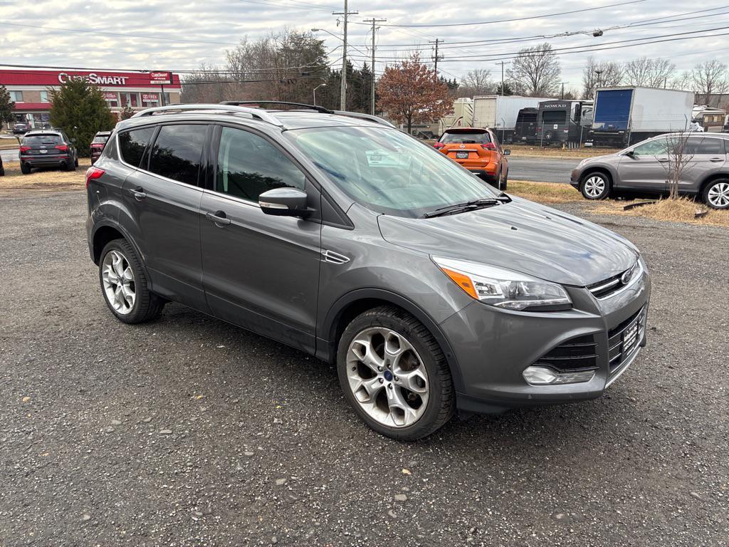 used 2013 Ford Escape car, priced at $9,696