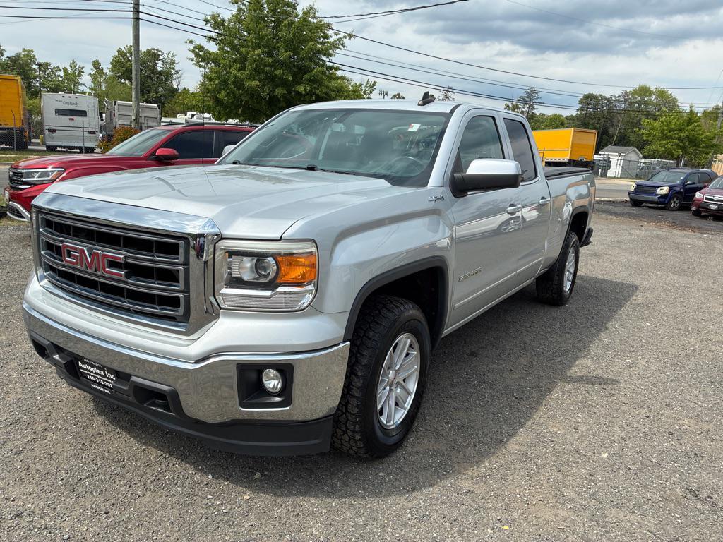 used 2015 GMC Sierra 1500 car, priced at $17,496