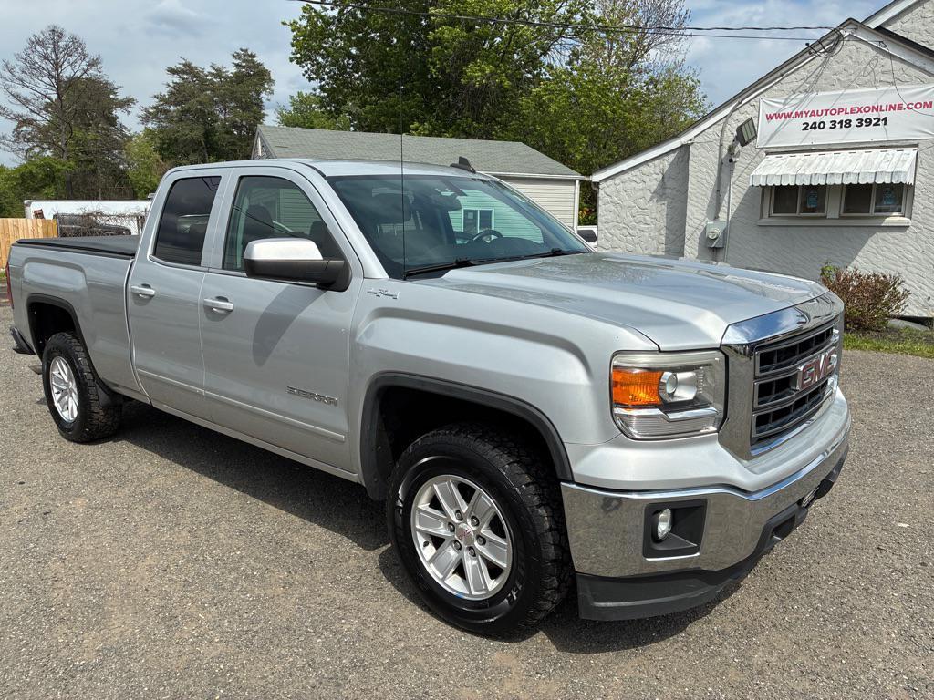 used 2015 GMC Sierra 1500 car, priced at $17,496