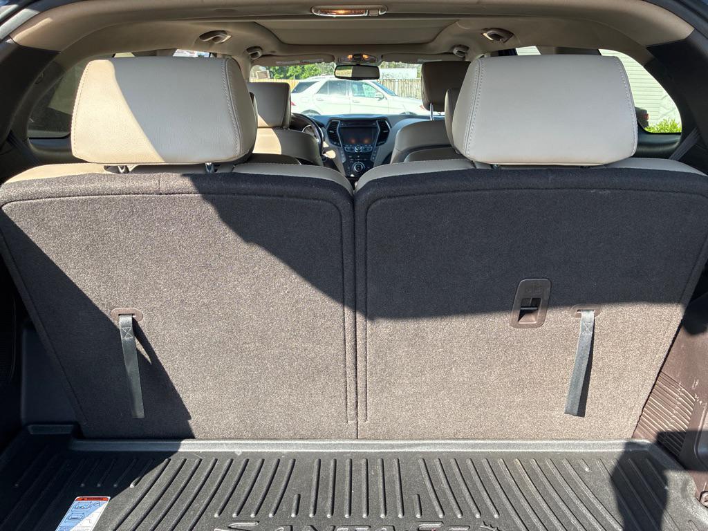used 2013 Hyundai Santa Fe car, priced at $9,996