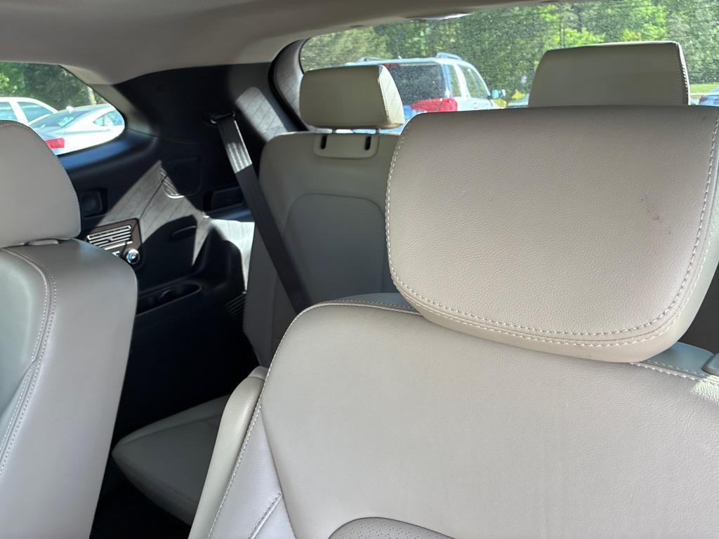 used 2013 Hyundai Santa Fe car, priced at $9,996