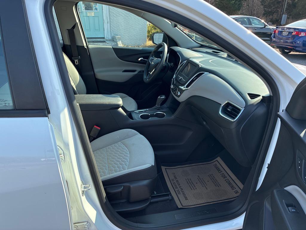 used 2021 Chevrolet Equinox car, priced at $11,996