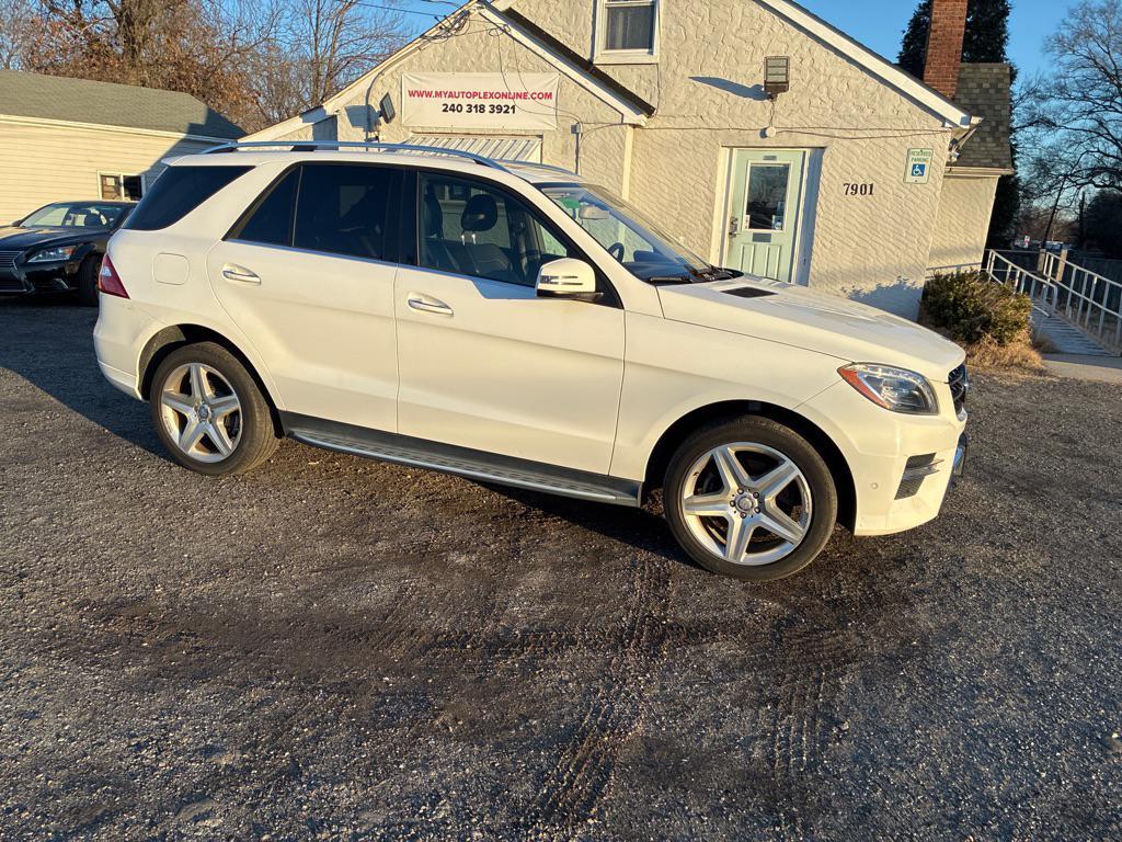 used 2015 Mercedes-Benz M-Class car, priced at $12,996