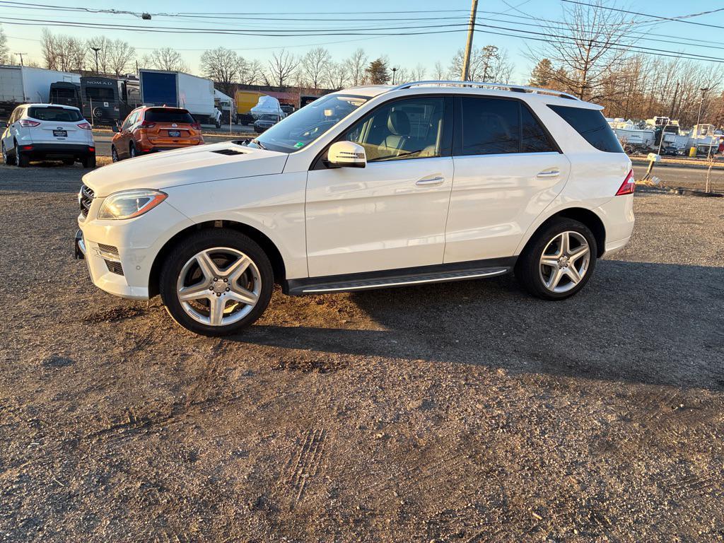 used 2015 Mercedes-Benz M-Class car, priced at $12,996