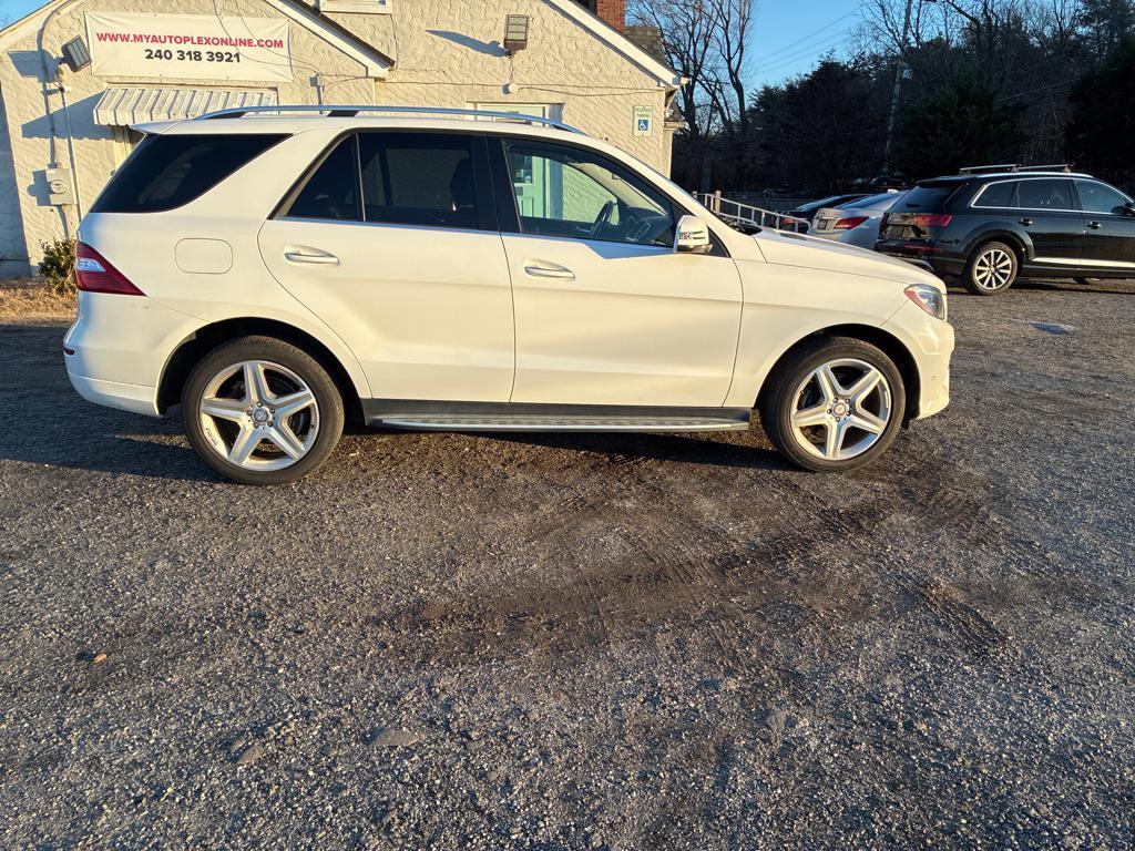 used 2015 Mercedes-Benz M-Class car, priced at $12,996