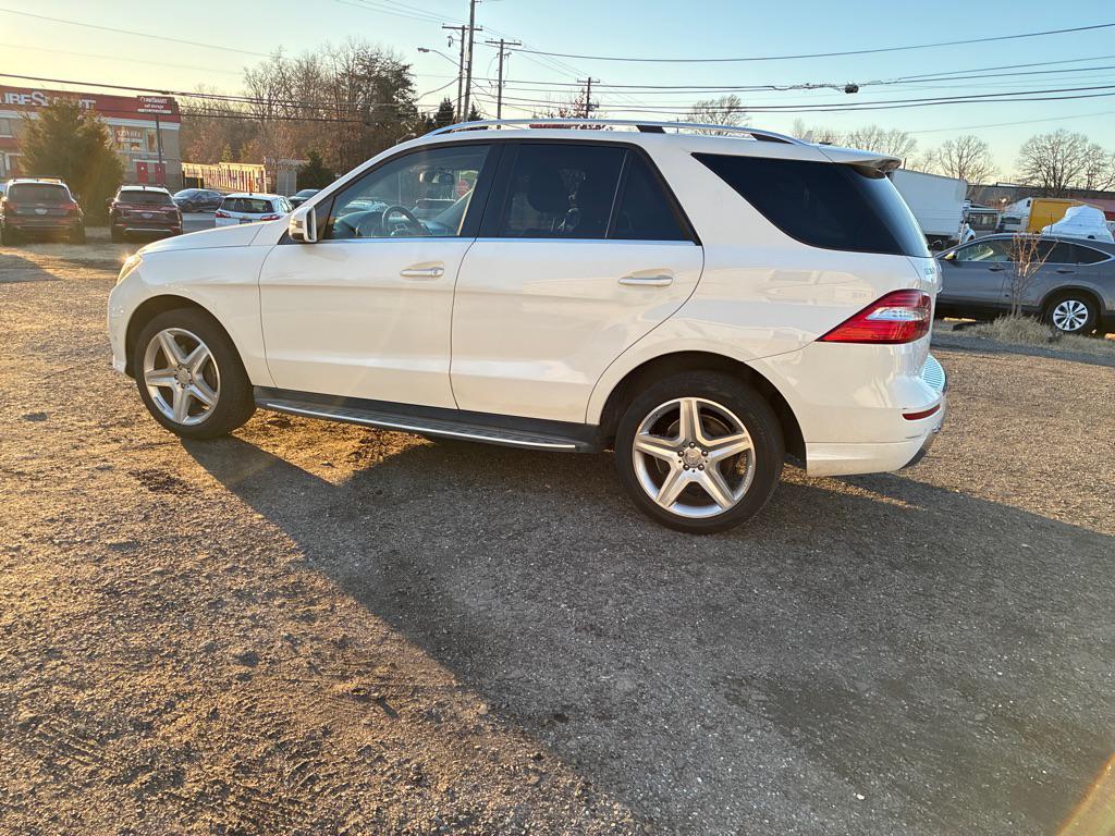 used 2015 Mercedes-Benz M-Class car, priced at $12,996