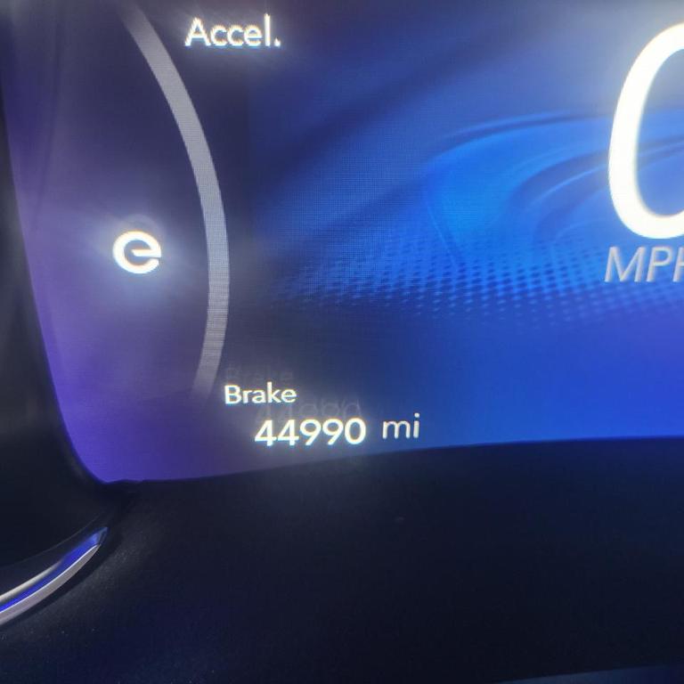 used 2017 Chrysler Pacifica Hybrid car, priced at $18,000