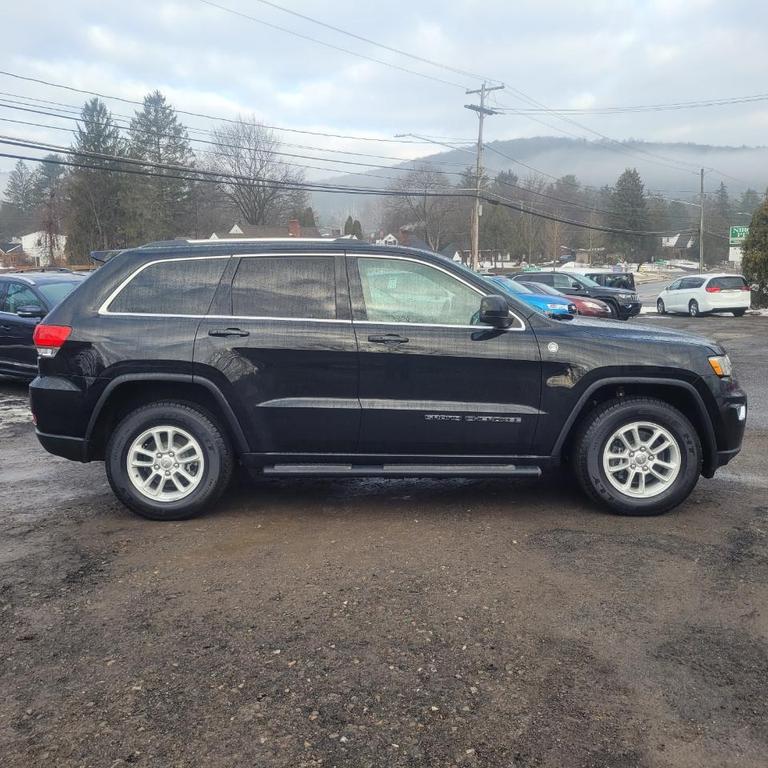 used 2019 Jeep Grand Cherokee car, priced at $17,000