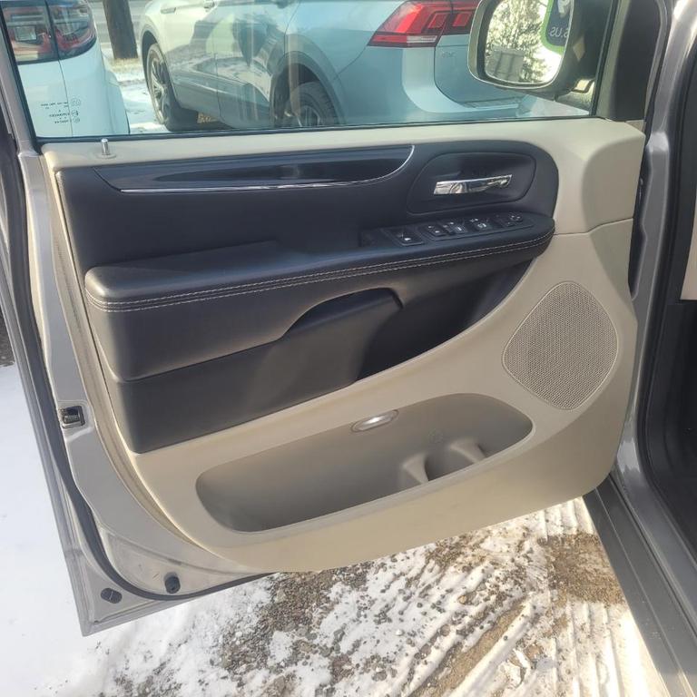 used 2017 Dodge Grand Caravan car, priced at $7,500