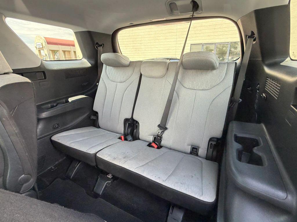 used 2022 Hyundai Palisade car, priced at $17,998