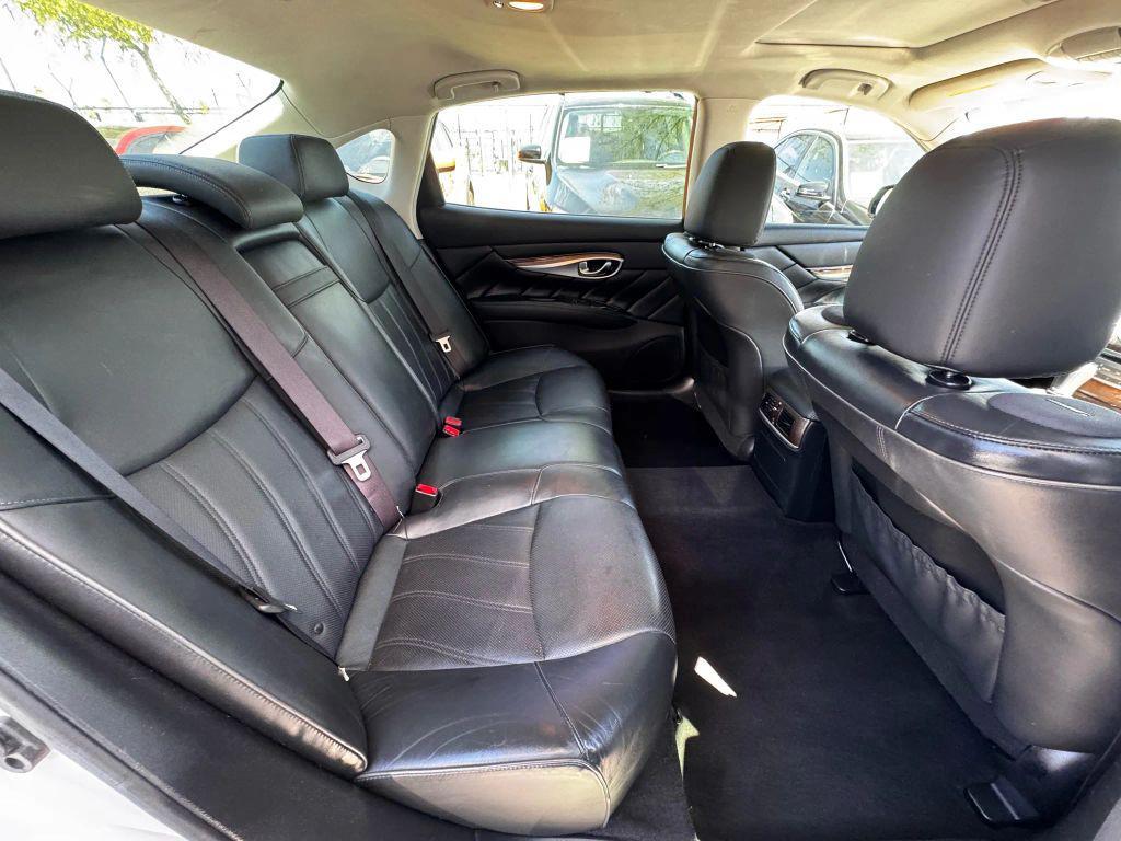 used 2016 INFINITI Q70L car, priced at $15,000