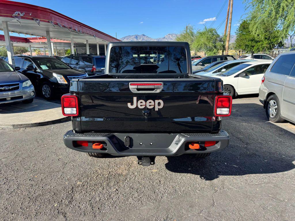 used 2023 Jeep Gladiator car, priced at $36,000