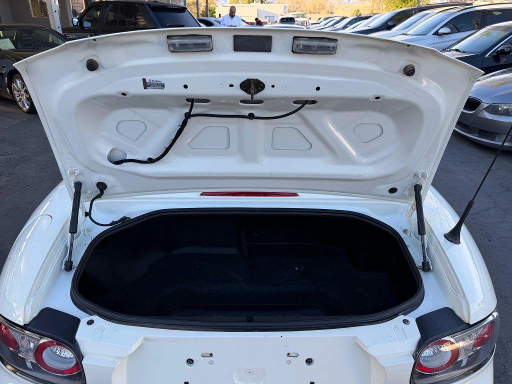 used 2006 Mazda MX-5 Miata car, priced at $11,550