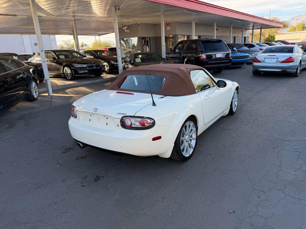 used 2006 Mazda MX-5 Miata car, priced at $11,550