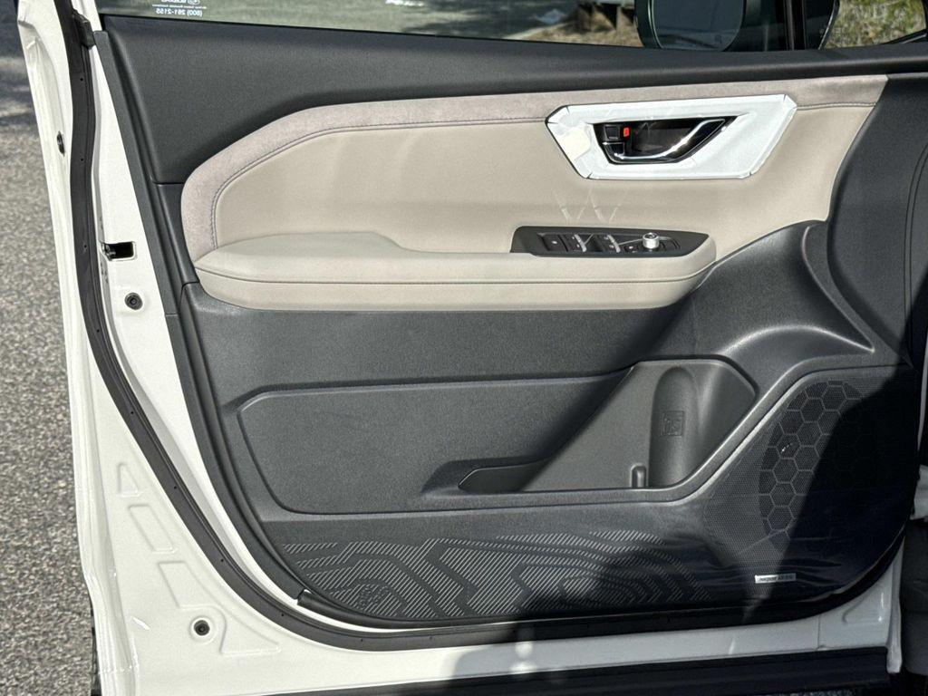 new 2025 Subaru Forester Hybrid car, priced at $40,130