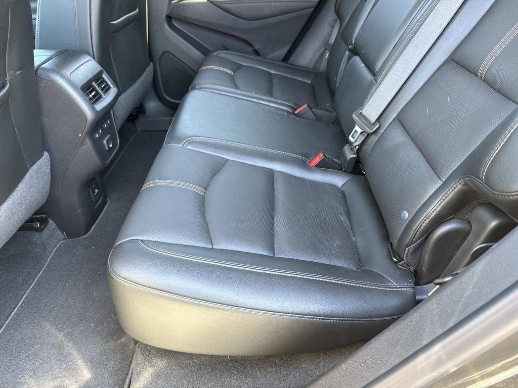 used 2023 Chevrolet Equinox car, priced at $21,986