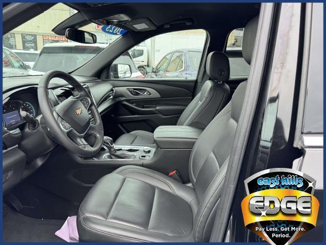 used 2023 Chevrolet Traverse car, priced at $28,995