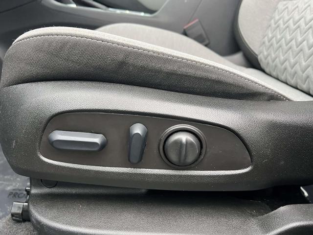 used 2023 Chevrolet Equinox car, priced at $18,495