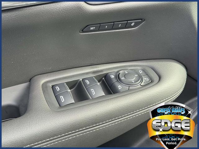 used 2025 Cadillac XT6 car, priced at $42,995