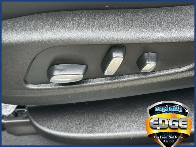 used 2025 Cadillac XT6 car, priced at $42,995