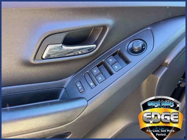 used 2022 Chevrolet Trax car, priced at $14,995