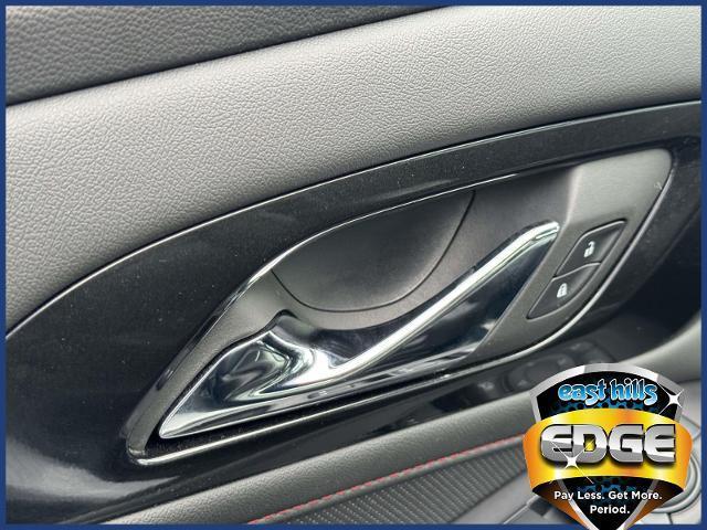 used 2023 Chevrolet Traverse car, priced at $32,495