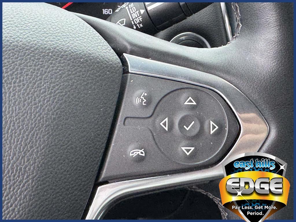 used 2023 Chevrolet Traverse car, priced at $32,995