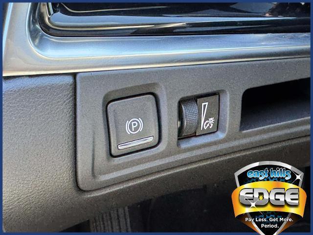 used 2024 Cadillac XT6 car, priced at $33,995