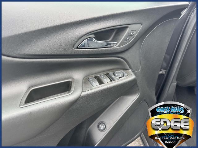 used 2022 Chevrolet Equinox car, priced at $17,995