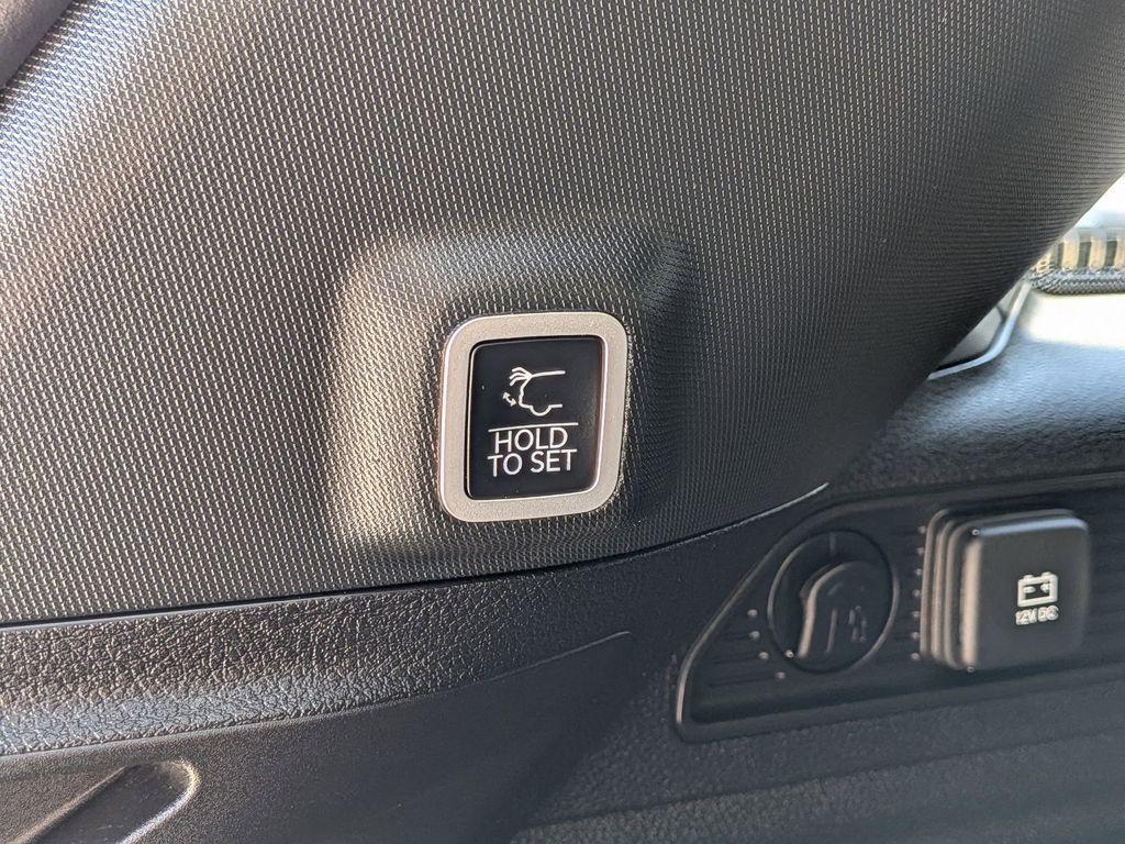 used 2024 Jeep Grand Cherokee 4xe car, priced at $33,174