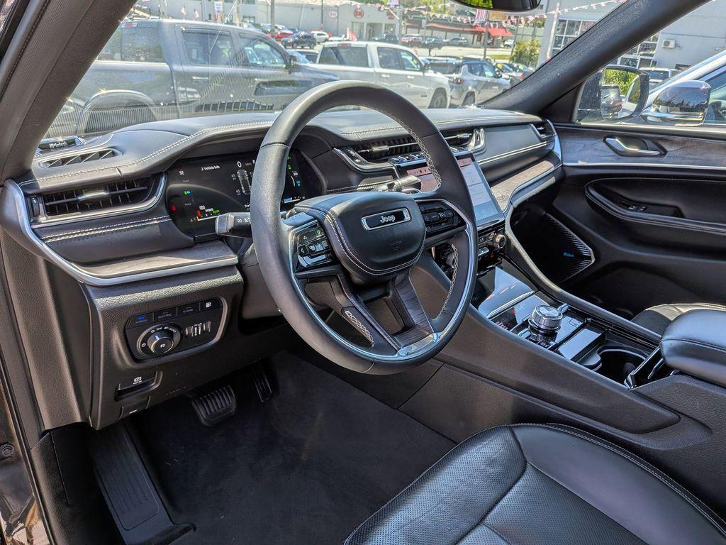 used 2022 Jeep Grand Cherokee 4xe car, priced at $32,174