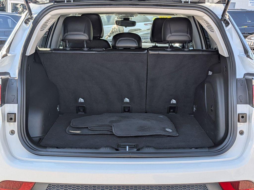 used 2022 Jeep Compass car, priced at $22,999