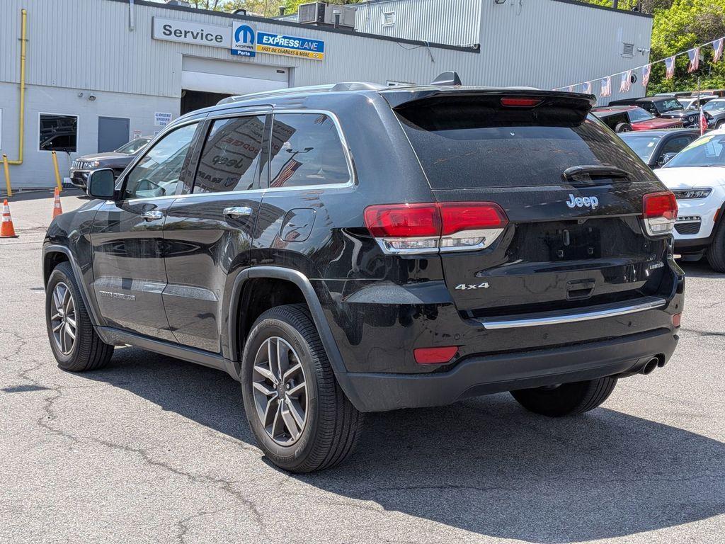 used 2020 Jeep Grand Cherokee car, priced at $27,174